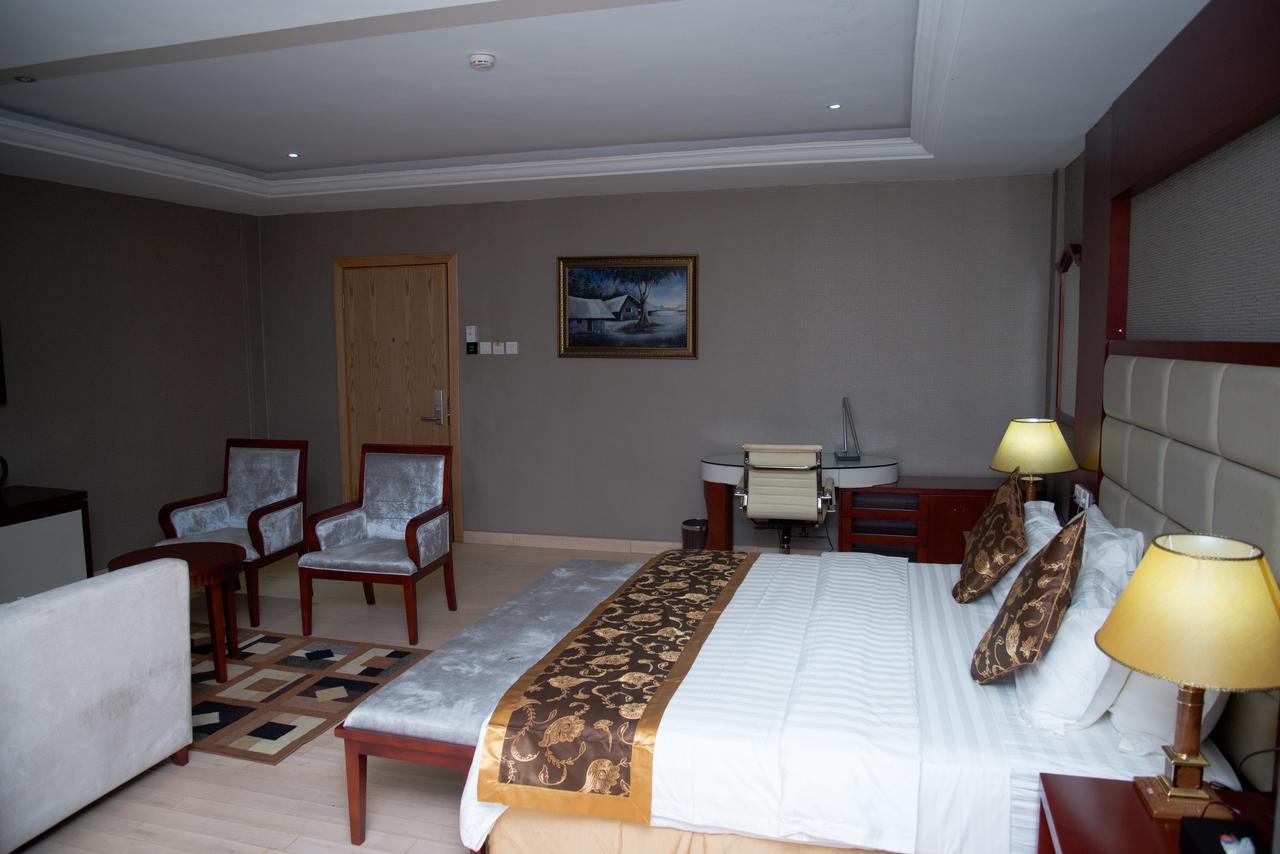 Hotel Sunshine Enugu Extérieur photo
